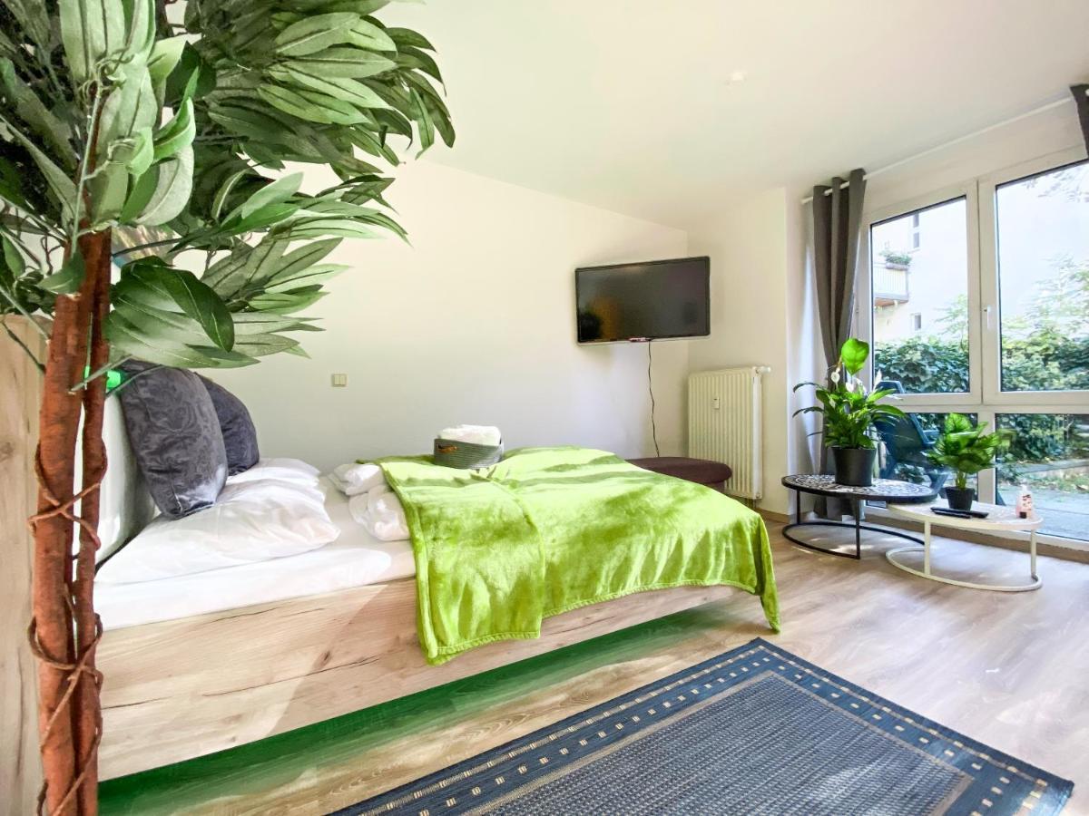 Apartment Wohlfuehl-apartment Mit Kostenfreier Tiefgarage, Wifi & Terrasse Leipzig